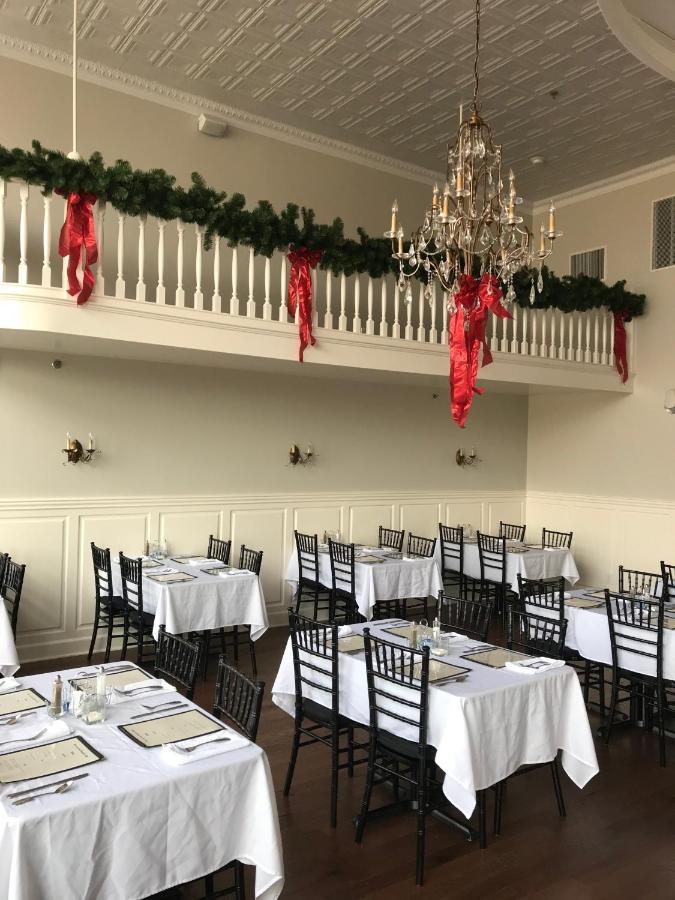 Meadows Hotel South South Fulton エクステリア 写真