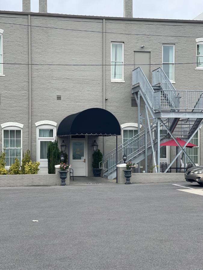 Meadows Hotel South South Fulton エクステリア 写真